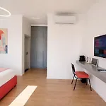 Hotel Nerium Garden Tirana Airport 4*