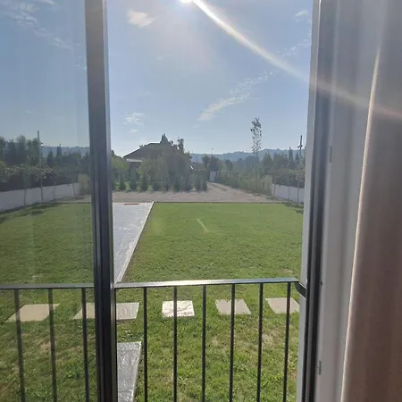 Nerium Garden Tirana Airport 호텔 4*