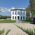 Hotel Nerium Garden Tirana Airport Rinas