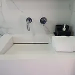Hotel Nerium Garden Tirana Airport 4*