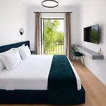 Hotel Nerium Garden Tirana Airport 4*