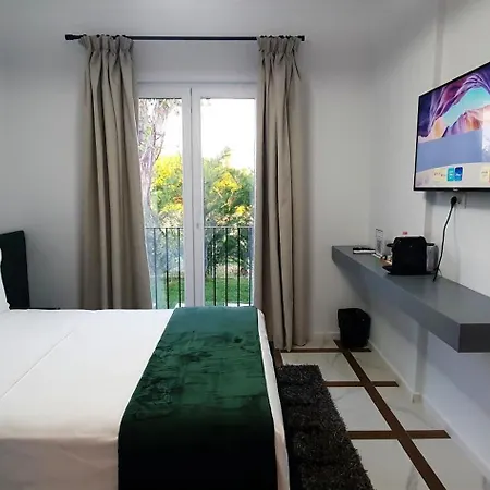 Nerium Garden Tirana Airport 4* Rinas