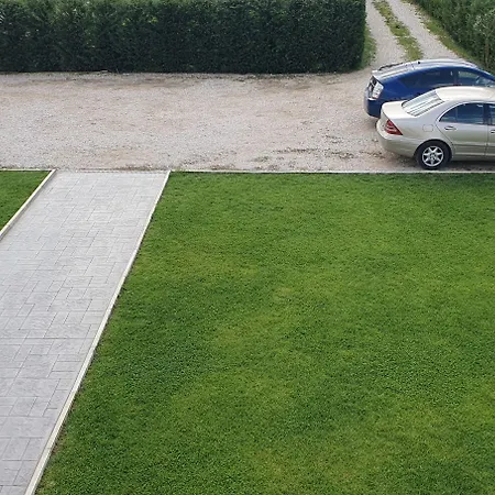 Nerium Garden Tirana Airport Hotel 4*